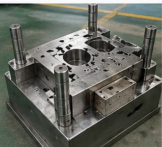 Plastic injection mold tooling display for custom molded part project
